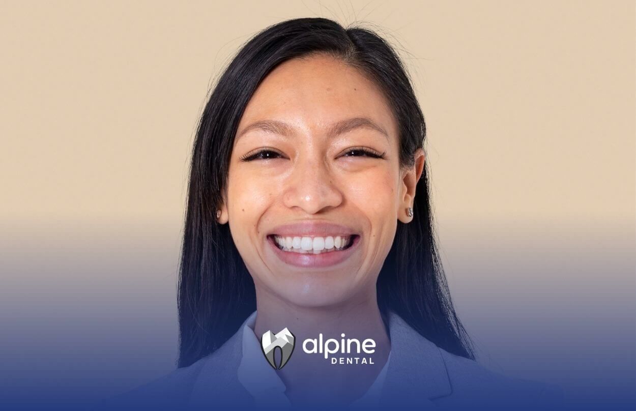 Implants or Dentures? A Complete Guide to Your Tooth Replacement Options